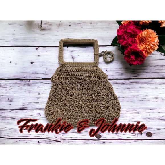 Frankie & Johnnie Woven mini purse, clutch, small, beige, satchel - Picture 2 of 6
